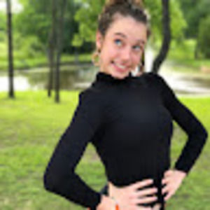 Meet your Posher, Gabriella